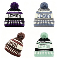 Chapeau en tricot rétro à rayures contrastées avec pompon, chapeau polyvalent à rayures multicolores, chaud et confortable pour les activités de plein air