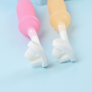 Brosse à dents pour enfants à 3 côtés avec poils en nylon triple pour un nettoyage complet des dents, idéale pour les voyages, pour adultes et enfants - Product Image 6