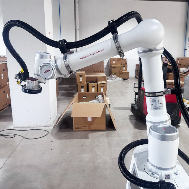 JAKA A20 Intelligent Collaborative Robot Supporting Secondary Development 6 Axis Industrial Cobot with Advanced Controller