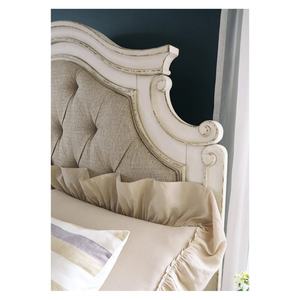 Cama King Size Ajustable de Madera Maciza Tradicional Minimalista, con Marco Blanco Tallado a Mano y Diseño de Cabecera Tapizada para Sala de Estar - Product Image 3