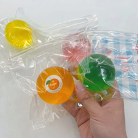 Balle anti-stress à presser 6 cm, sensation gelée fruitée, balle à ventouse, jouet sensoriel pour enfants et adultes, cadeau pour fêtes et événements