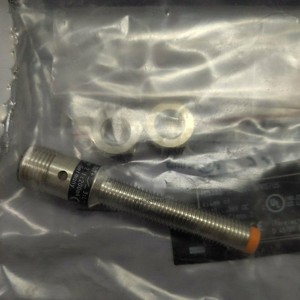 One for IFM New IE5288 Proximity <b>Sensor</b> <b>Switch</b> - Product Image 4