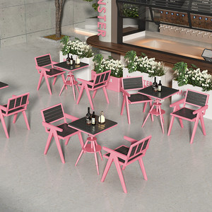 Ensemble table et chaises en composite bois-plastique et acier carbone pour l'extérieur, idéal pour les salons de thé, cours et parcs - Design carré compact et réglable - Product Image 4