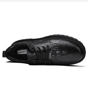 รองเท้าหนังผู้ชายสไตล์ลำลองแบบอ็อกซ์ฟอร์ด วินเทจ ทรงเตี้ย พื้นหนา กันลื่น นุ่มสบาย ดีไซน์ผูกเชือก สไตล์ทางการ ธุรกิจ แต่งกาย พร้อมสายรัดด้านหลัง - Product Image 4