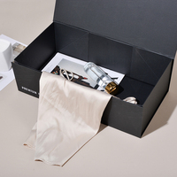 Boîte d'emballage personnalisée Lionwrapack en noir mat, boîte cadeau luxueuse pliable en papier rigide avec fermeture magnétique
