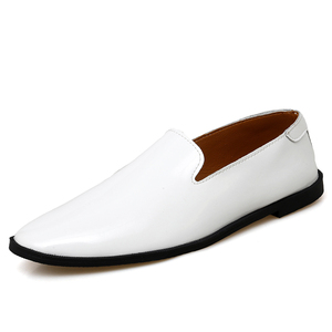 Point Toe Venta caliente Fácil de usar Color verde azul <span class=keywords><strong>Charol</strong></span> Superior resistente Moda Hombres Zapatos de cuero genuino - Product Image 5