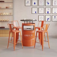Grande table de loisirs moderne de style industriel avec combinaison de chaises à essence pour café ou mobilier de restaurant
