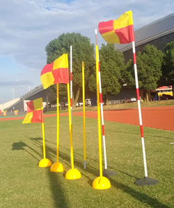 Bâton d'entraînement pour l'agilité au football, en PP jaune durable, équipement extérieur essentiel pour les joueurs et les entraîneurs - Product Image 1