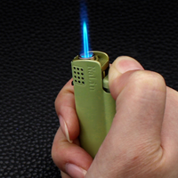 Briquet à flamme bleue en gros, en métal, coupe-vent, rechargeable au butane, design épuré, accessoire pour fumeurs
