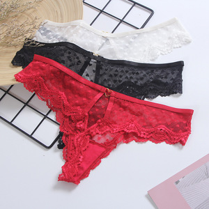 Tangas de encaje sexys para mujer, de malla, con bordado de corazón, de cintura baja, con diseño hueco, tentación para damas - Product Image 3