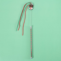 Bâton de jeu interactif pour chat en feutre, motif sapin de Noël, Père Noël, élan, avec son et pompon, vente en gros, faible MOQ