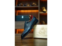 Neue klassische elegante handgefertigte Wholecut Oxford Herrenschuhe aus echtem Rindsleder, geprägte formelle Hochzeitsschuhe.