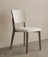 Ensemble de table et de chaises de salle à manger en bois massif et cuir PU de style nordique moderne