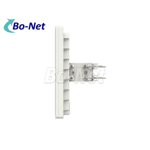 Mikrotik QRT 5 Ac RB911G-5HPacD-QRT Công Suất Đầu Ra Cao Không Dây Gigabit Ethernet Và 24dbi ROS Cầu Nối Không Dây Đường Dài - Product Image 2