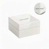 Boîte de rangement pour parfums en bois noir sur mesure de haute qualité, faite à la main, avec coussin en satin pour huiles essentielles et cosmétiques