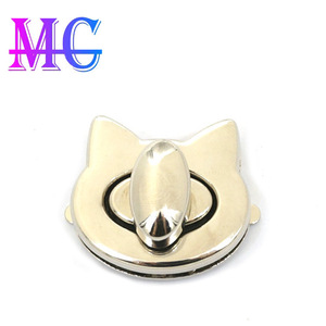 Herrajes Mingcheng con Cierre Giratorio en Forma de Cabeza de Gato de 890 mm para Bolsos, Ropa y Artículos de Cuero - Product Image 5