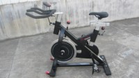 Bicicletta da Spinning Professionale con Volano da 13kg, 16kg, 18kg per Allenamento Cardio in Palestra, Bicicletta Ergometrica Magnetica Commerciale