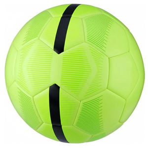 Ballon de football/futsal durable, cousu à la main, léger, de haute qualité, avec design, couleur et logo personnalisés - Vente flash, best-seller - Product Image 5