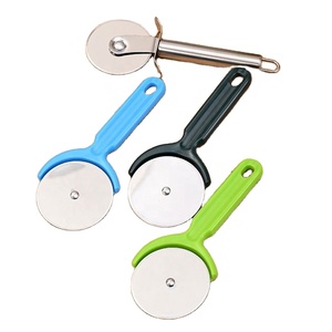 Multifunctional Roller Pizza Cutter Stainless Steel <b>Plastic</b> Handle Foldable Non-Slip Baking Pastry Cutting Knife Kitchen Tools - Product Image 3