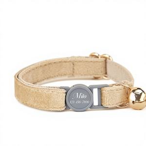 Collier pour chat personnalisé beige Breakaway Veet avec nœud papillon et laisse, gravure personnalisée du nom du chaton, boucle de sécurité, clochette dorée gratuite, pour femelle - Product Image 1