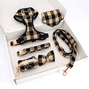 Produsen Set kekang anjing kerah hewan peliharaan dan Set timah perlengkapan hewan peliharaan tali wol aksesoris Jalan - Product Image 1