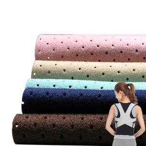 Nhà Máy Bán Hàng Trực Tiếp 3Mm 4Mm <span class=keywords><strong>Neoprene</strong></span> Đầy Đủ Cú Đấm Sbr Thể Thao Bảo Vệ Polyester Vải Composite Thoáng Khí Cao Su Tổng Hợp Vải - Product Image 3