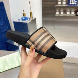 รองเท้าแตะสำหรับใส่ได้ทั้งชายและหญิงรองเท้าแตะหรูหราดีไซน์ใหม่2025 - Product Image 5