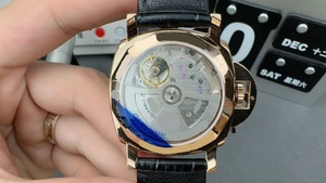 Reloj de Hombre de Alta Calidad en Oro Rosa con Segundero Pequeño, Movimiento Mecánico Automático, Correa de Cuero Negra, Reloj de Negocios - Product Image 4