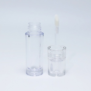 Stock New All <b>Clear</b> Round 8ML 7ML Empty Lip <b>Gloss</b> Wand Tube Container Big Brush Applicator Plastic Lipgloss Bottle Tubes No Logo - Product Image 2