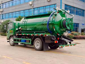 Camión Limpiador de Alcantarillado Combinado ISUZU de 8m³, Camión de Succión de Aguas Residuales con Chorro de Alta Presión y Vacío para Dragado de Alcantarillado, Nuevo en Stock - Product Image 6