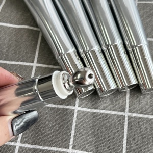 Khối lượng tối đa cực Lip Plumper 20ml Bạc bóp Vegan Lip <span class=keywords><strong>Volumizer</strong></span> biểu tượng tùy chỉnh - Product Image 4