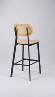 Tabouret de bar moderne avec dossier en rotin, hauteur de comptoir, chaise d'îlot de cuisine avec pieds en métal