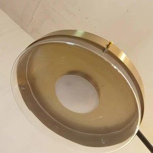 Lámpara de pie de metal creativa de lujo con fuente de luz LED y control de interruptor para dormitorio, estudio, sala de estar, diseño de interiores - Product Image 4