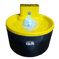 Stérilisation UVC, filtration par filtre, lumière colorée que les chats adorent, fontaine à eau activée par capteur