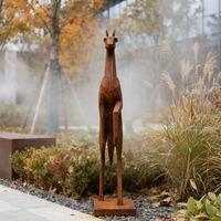 Statue de kangourou surdimensionnée en acier Corten, finition patine de rouille pré-âgée, sculpture de repère pour entrée de ranch prairie