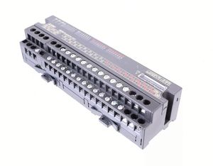 Module d'entrée/sortie 16 points pour CC Link, sortie de fuite de transistor 16 points, garantie 1 an, 110-240V - Product Image 1