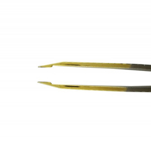 Pinzas para pestañas con acabado dorado de primera calidad de precisión profesional al por mayor, tijeras de acero inoxidable con punta puntiaguda para uso de belleza - Product Image 4