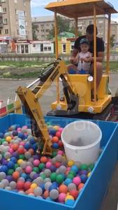 Funfair guida l'escavatore a gettoni dei bambini del motore del gioco dei bambini per il centro commerciale - Product Image 4