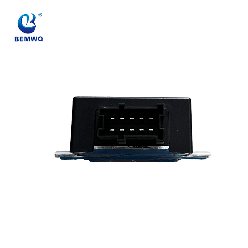 High Quality Fuel Pump Control Unit for BMW F52F49F54