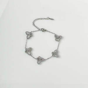 Ingrosso gioielli in ottone da donna placcati oro di lusso classico luce romantici a forma di farfalla braccialetti regali Pulsera Mariposa - Product Image 4