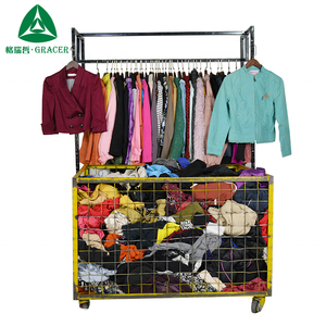 Abbigliamento Invernale Usato, Giacche da <span class=keywords><strong>Donna</strong></span>, <span class=keywords><strong>Vestiti</strong></span> in Stock, Taglie Forti, Abbigliamento di Seconda Mano, Thrift Singapore - Product Image 4