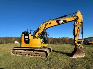 รถขุดตีนตะขาบ CAT325F ของ Caterpillar สหรัฐอเมริกา |   รถขุดตีนตะขาบแบบไม่มีท้าย ขนาด 25 ตัน รุ่น 320 323 325 330 สำหรับงานขุดลึก - Product Image 2