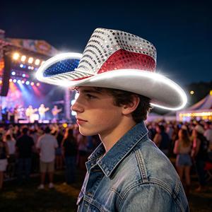 Chapeau de cowgirl lumineux LED scintillant de qualité supérieure, rouge, blanc et bleu, avec visière lumineuse pour le 4 <span class=keywords><strong>juillet</strong></span>, les concerts, les raves et la décoration de la Fête nationale - Product Image 2