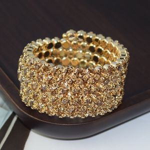 Bracciale a più file con strass e cristalli lucidi per donna, ideale per spettacoli di danza e gioielli da palcoscenico - Product Image 2