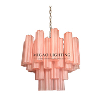 Lustre vintage médiéval français, suspension en tubes de verre texturé rose superposés, luxe pour villa, salon, salle à manger, chambre