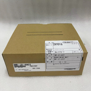 Controlador de Servo MR-J2-60CT 100% Nuevo - Product Image 1
