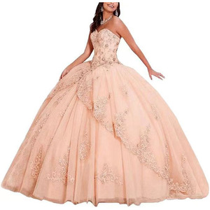 LY-QD0070 Abito da ballo moderno per Quinceañera, vestito da festa per ragazze di 15 anni, con pizzo, fiori, corsetto, perline, paillettes e ricami - Product Image 4