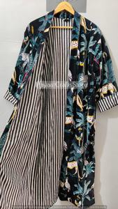 Bata tipo kimono con estampado de jungla negra para mujer, ropa de dormir de terciopelo de viscosa sin cuello y manga tres cuartos, informal de verano - Product Image 3