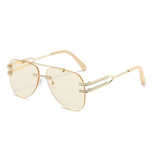 Gafas de Sol Unisex de Moda 2024, Coloridas, Metálicas, con Marco Grande, Gafas de Sol Extra Grandes - Product Image 5