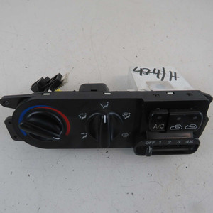 Unità di Controllo Climatico Usata per Hyundai Lantra Mk2 1995-2000 (74840) - Product Image 1